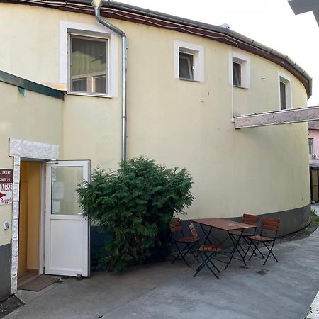 Hotel Sugas Sfantu Gheorghe  Exterior photo